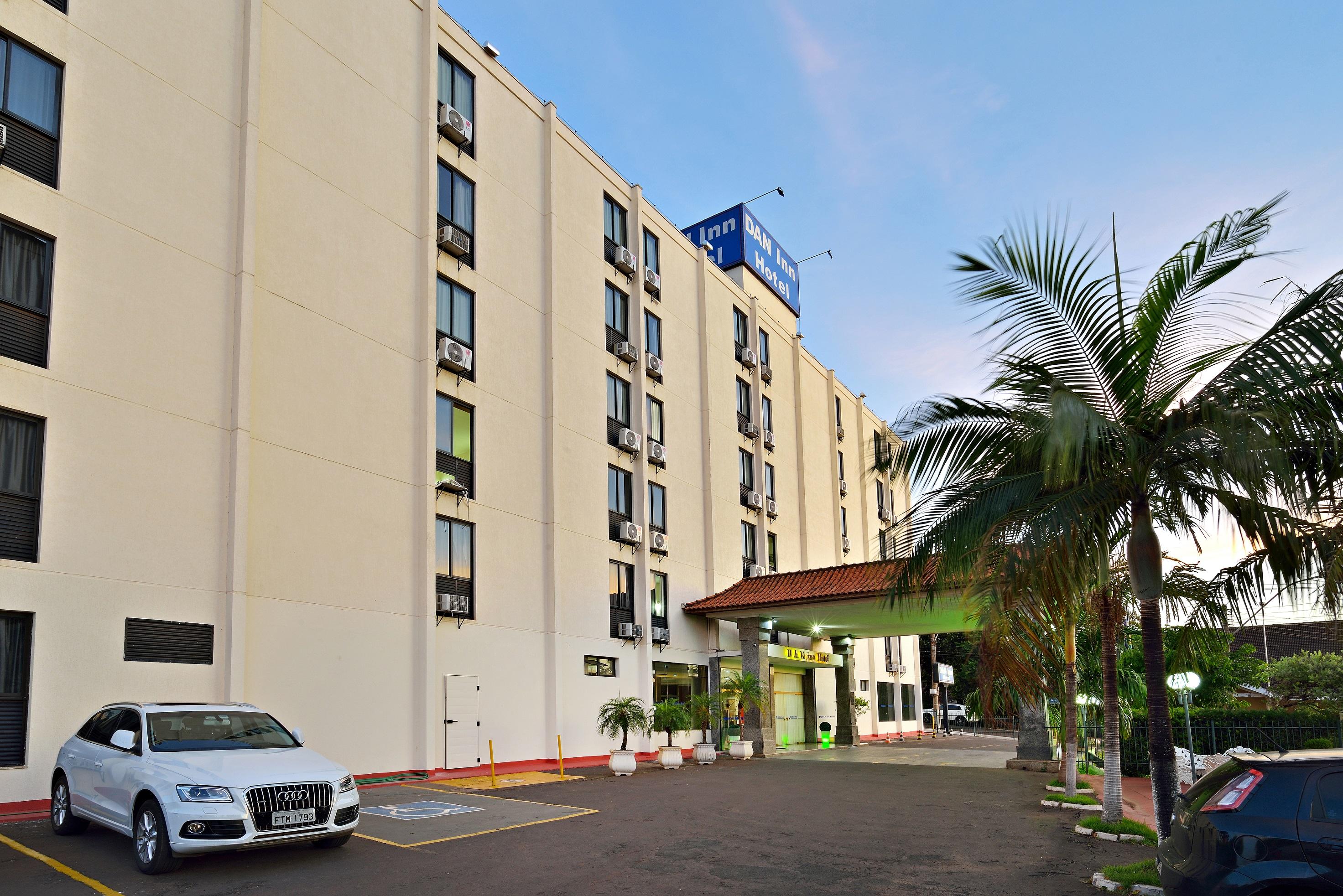 Hotel Dan Inn Araraquara By Nacional Inn Экстерьер фото