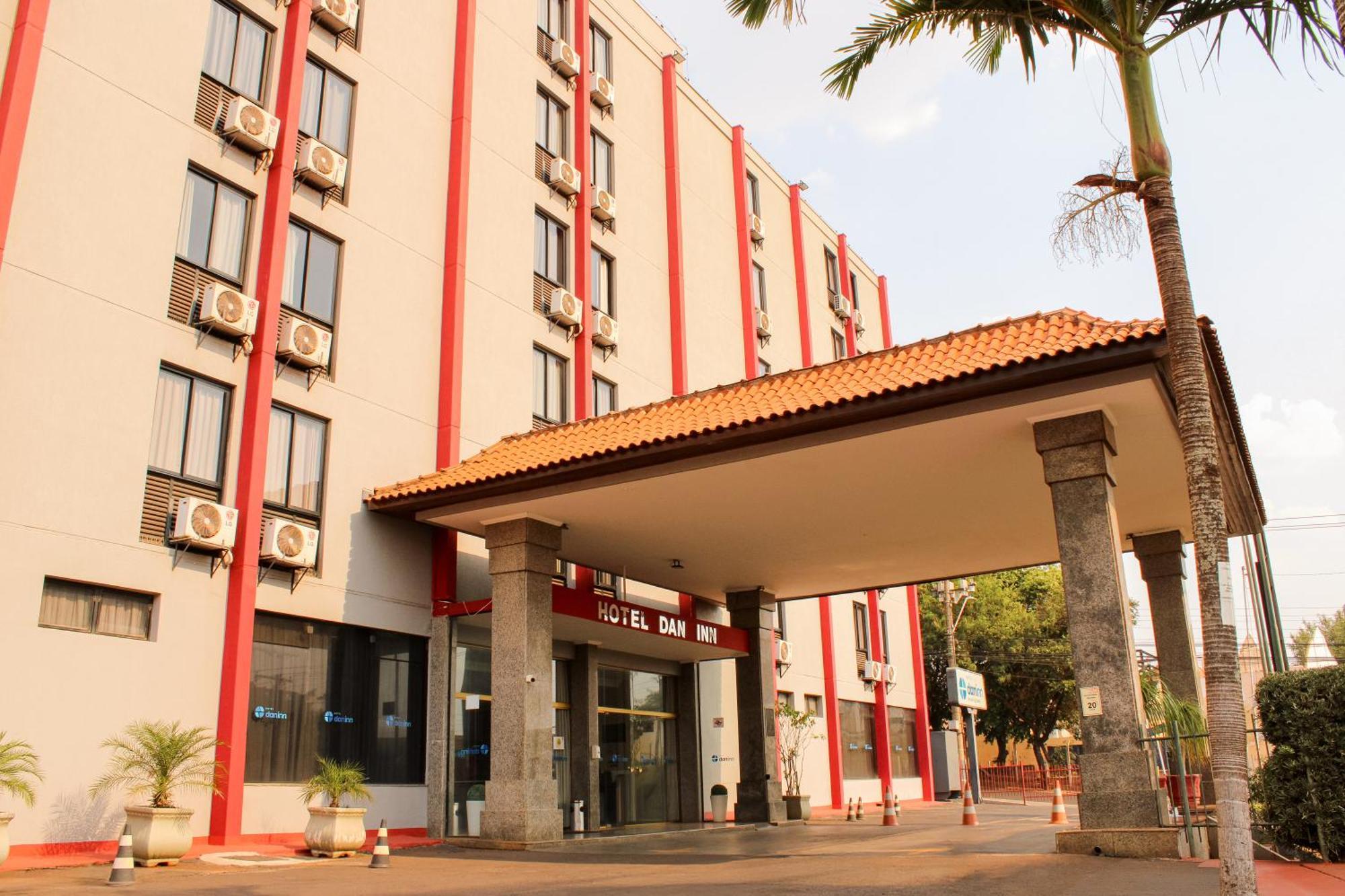 Hotel Dan Inn Araraquara By Nacional Inn Экстерьер фото
